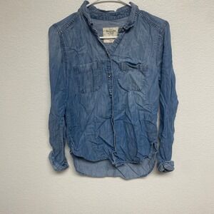 Abercrombie Fitch Chambray Denim Button Down Shirt Womens Size S